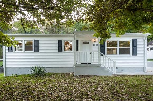 1st image of 1547 Valley Dr
