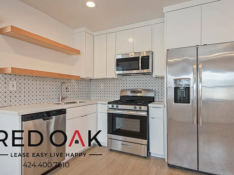 3148 James M Wood Blvd #3150 — Photo 5