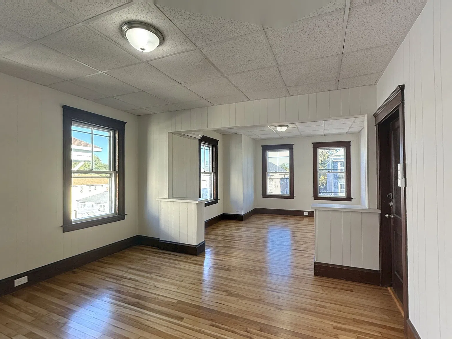 2 bed, 1200 sqft, $1,900 — Photo 4