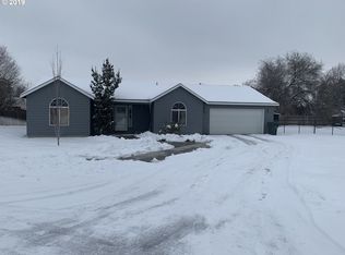 769 W Alder Ave, Hermiston, OR 97838