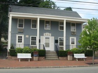 41 Main St APT C, Chester, NJ 07930