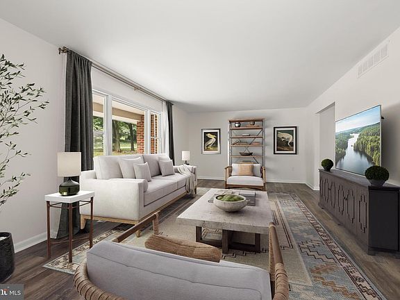 2nd image of 5686 French Ave