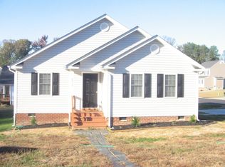 2412 Tonoka Rd, Richmond, VA 23223