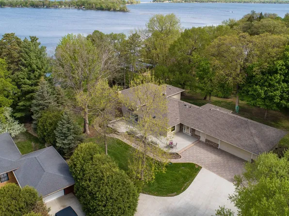2808 Government Point Rd NE, Alexandria, MN 56308