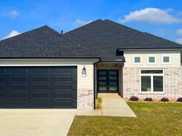 108 Corniche Ln, Maumelle, AR 72113