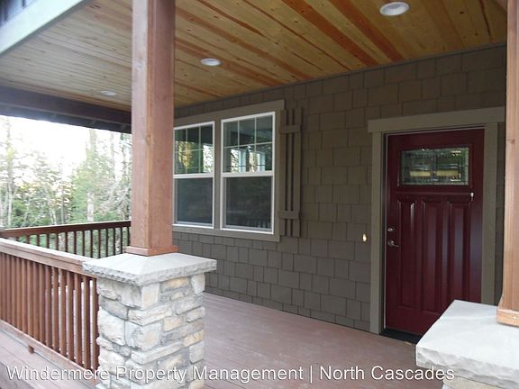 3rd image of 378 Lupine Ct