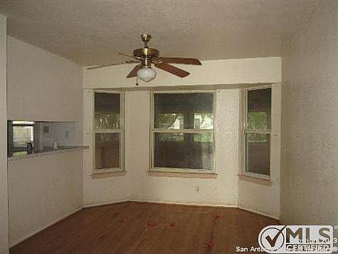 5th image of 6726 Fellowood St
