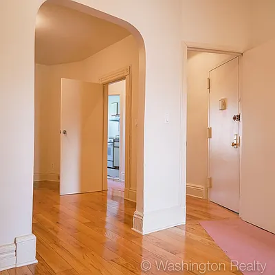 Rented by Washington Realty Corp. | media 59