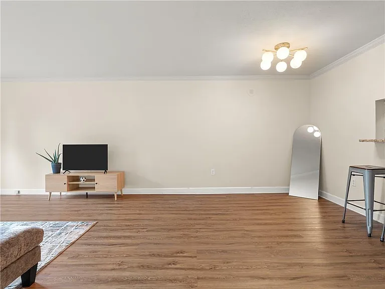 2870 Pharr Court South NW #907 — Photo 17