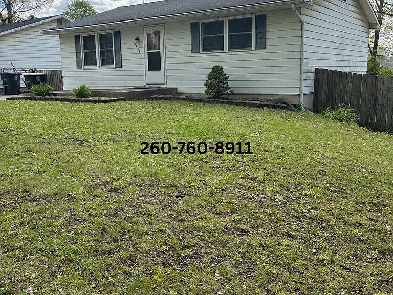 2727 Princeton Ave — Photo 1