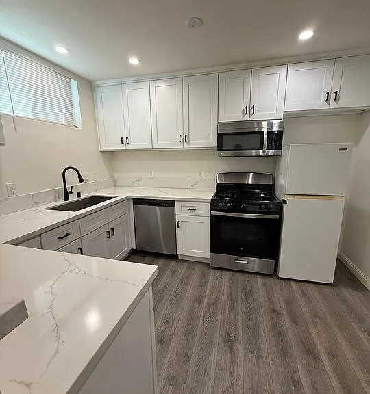6006 W Pico Blvd #1/2 — Photo 1