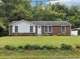 172 Mayhew Rd, Clarksville, TN 37040