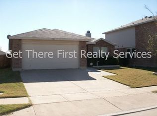 1920 Shasta View Dr, Justin, TX 76247