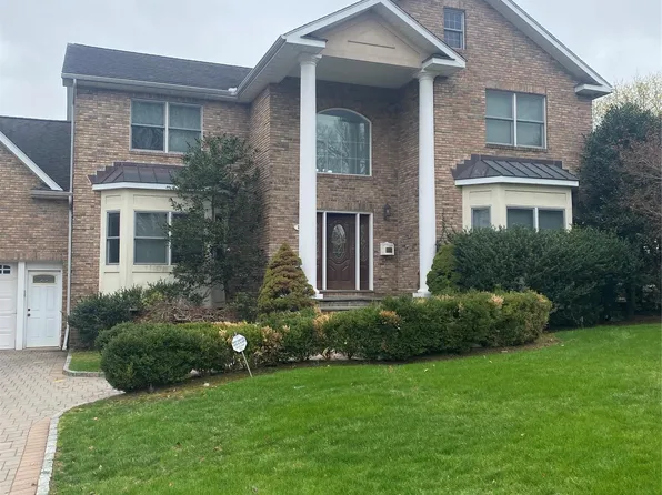 18 Crosshill Road, Eastchester, NY 10709
