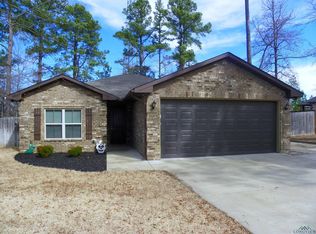 310 Don Koble Ln, Longview, TX 75605
