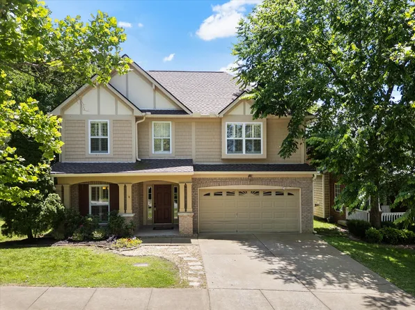 105 McKnight Ln, Nashville, TN 37221