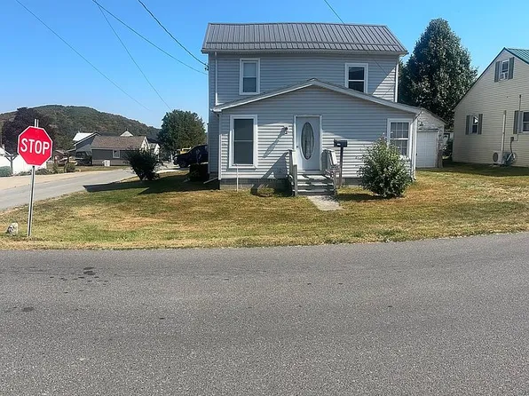 1306 Liberty St, Saxton, PA 16678