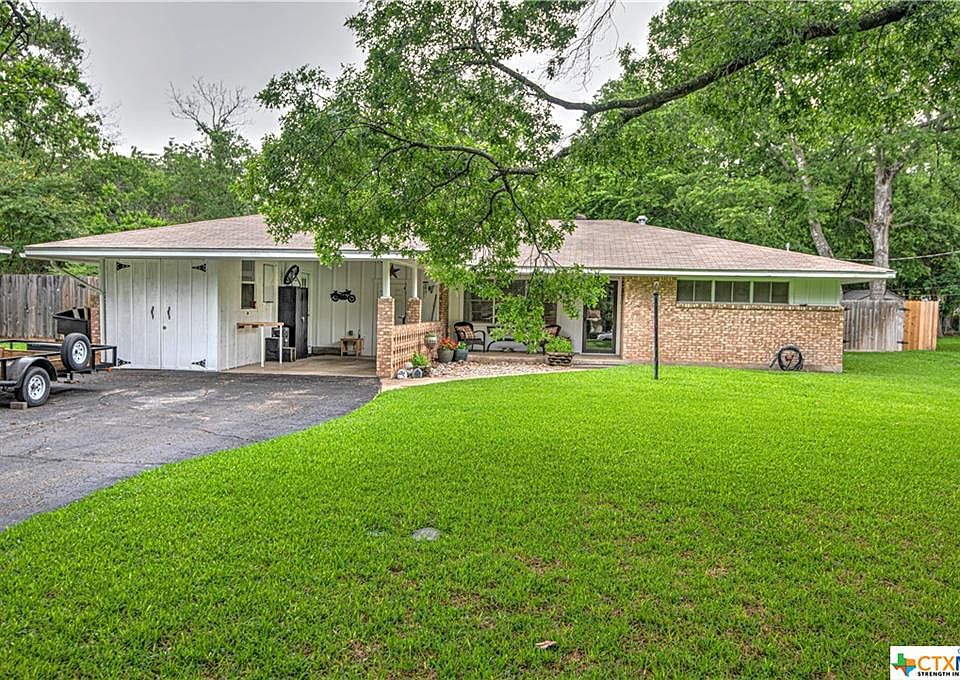 1st image of 3906 Brooklawn Dr