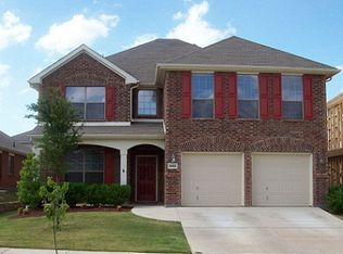 8964 Silent Brook Ln, Fort Worth, TX 76244
