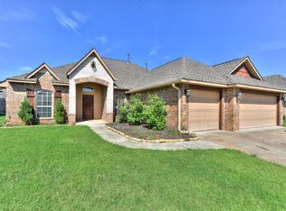 3300 Elmo Way, Moore, OK 73160