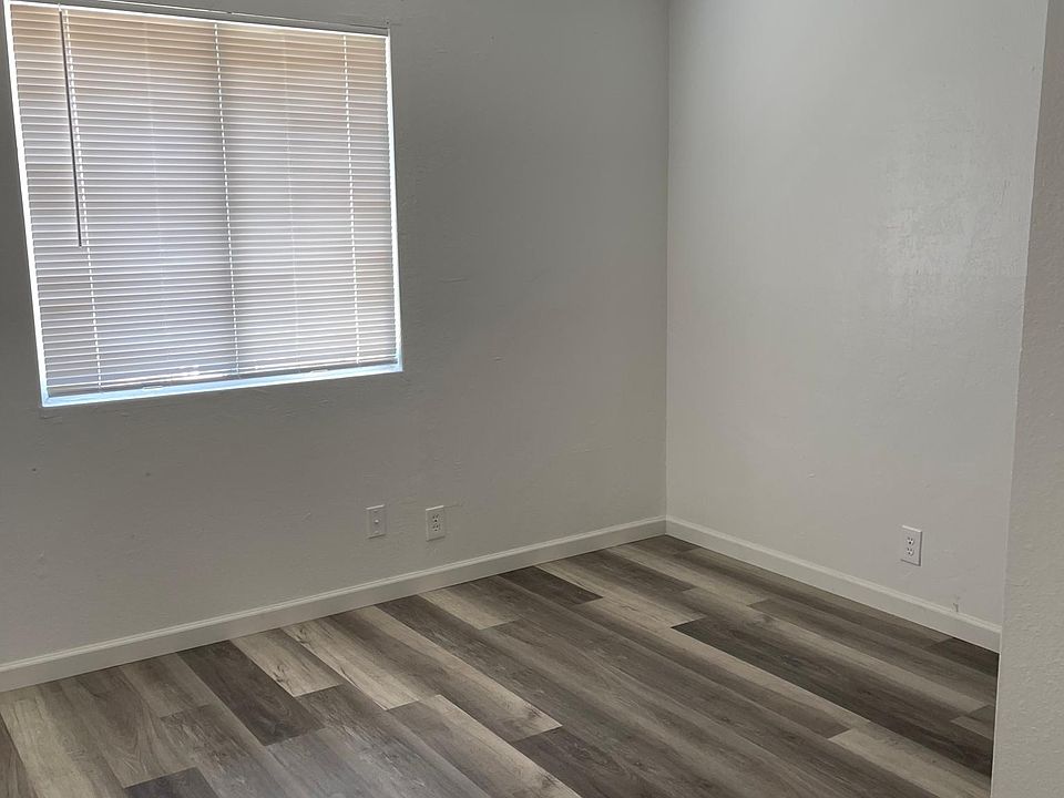 220 W 9th St #304, Florence, AZ 85132 | Zillow