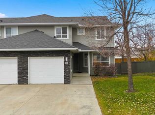 55 N Fairways Dr NW #118, Airdrie, AB T4B 2T5