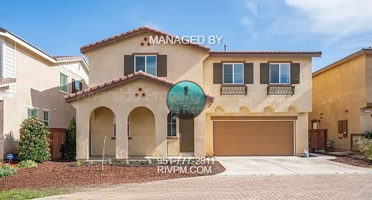 Building Photo - 8284 Camino Alto Dr