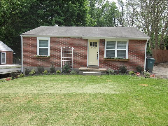 2nd image of 48 Williams Blvd