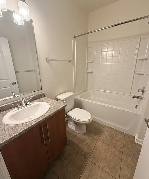 Clairmont at Chesterfield — Photo 75