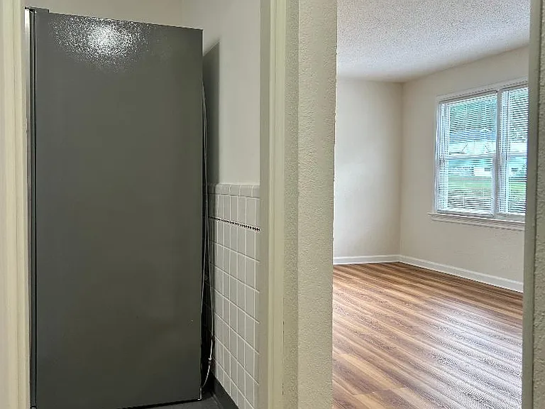 1148 Ashford Dr — Photo 53