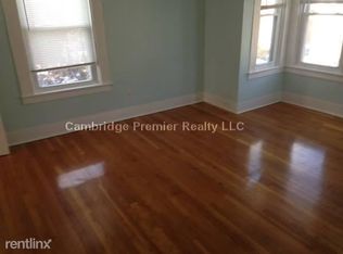 306 Washington St, Somerville, MA 02143