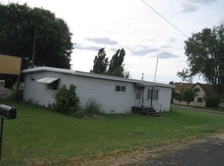 604 12th St, Davenport, WA 99122