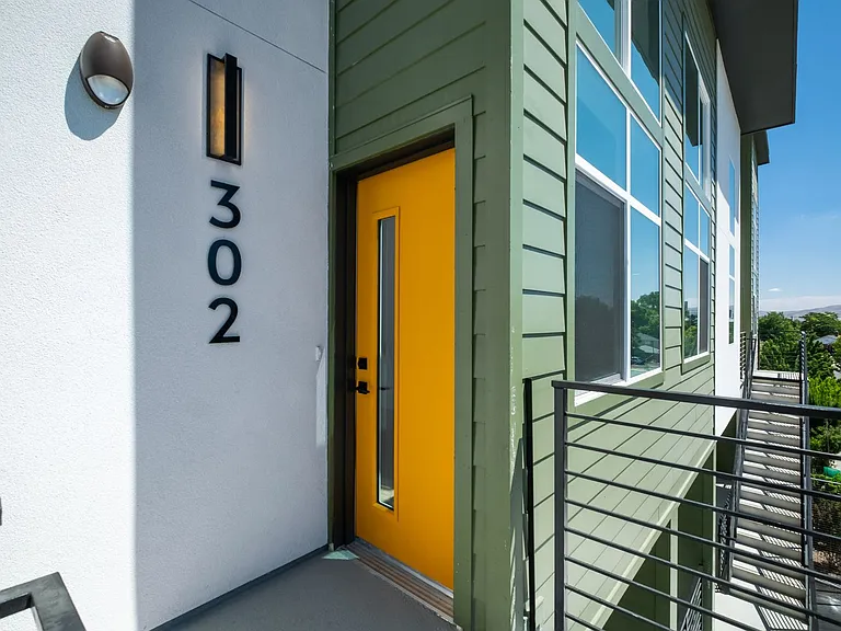 307 Pine St — Photo 4