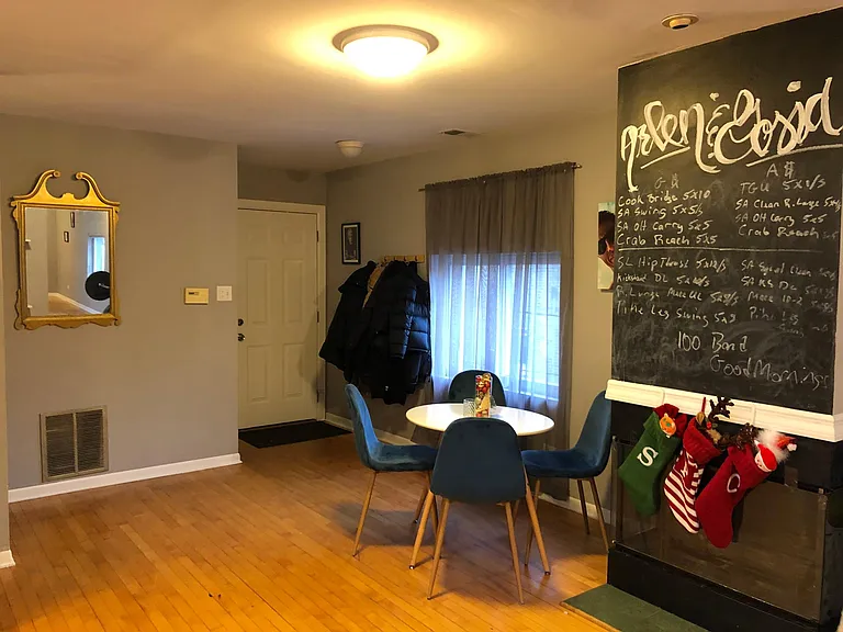 847 N Marshfield Ave #2R — Photo 4
