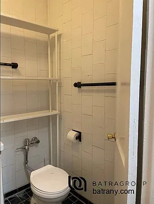 Rented by Batra Group Inc | media 24