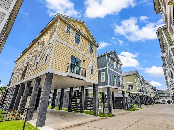 156 Garden City Retreat Dr., Garden City Beach, SC 29576