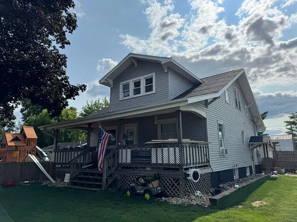 1708 N Main St, Georgetown, IL 61846