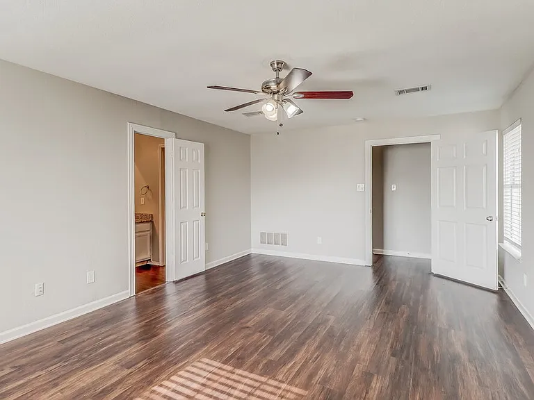 6418 Nicole Way — Photo 10