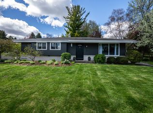 315 Highland Dr, Grafton, WI 53024