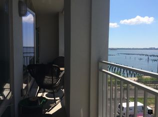 90 Bay Street Lndg APT 4C, Staten Island, NY 10301