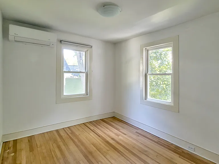 2nd Bedroom.