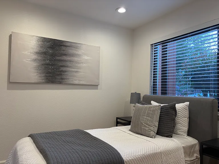 1 Laurel St #102 — Photo 18