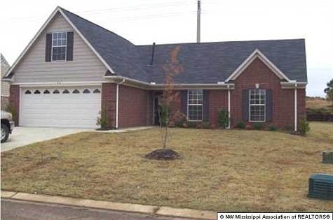 2nd image of 114 Oakleigh Dr