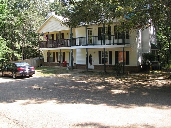 Duplex 4910 and 4912