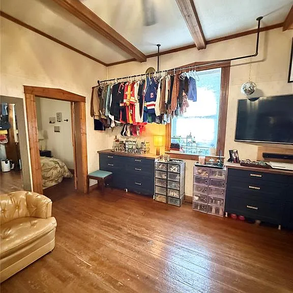 301 W Laurel St — Photo 25