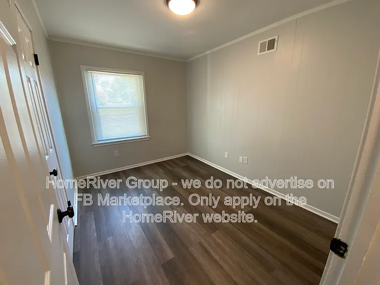 1359 S White Station Rd — Photo 10