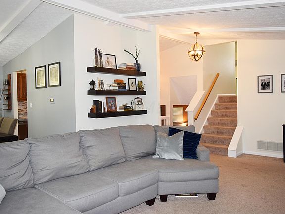 4th image of 3105 Baffin Ct