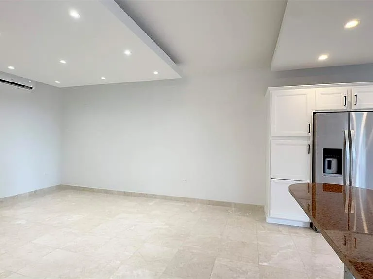 1-02 Caoba #312-6 — Photo 3