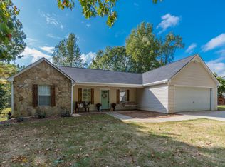 369 Walker Dr, Monroe, GA 30655