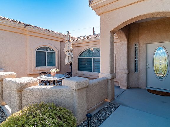 3rd image of 3392 Silver Saddle Dr
